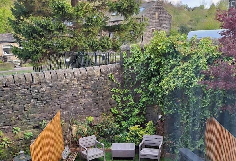 צימר 19 Bacup Road