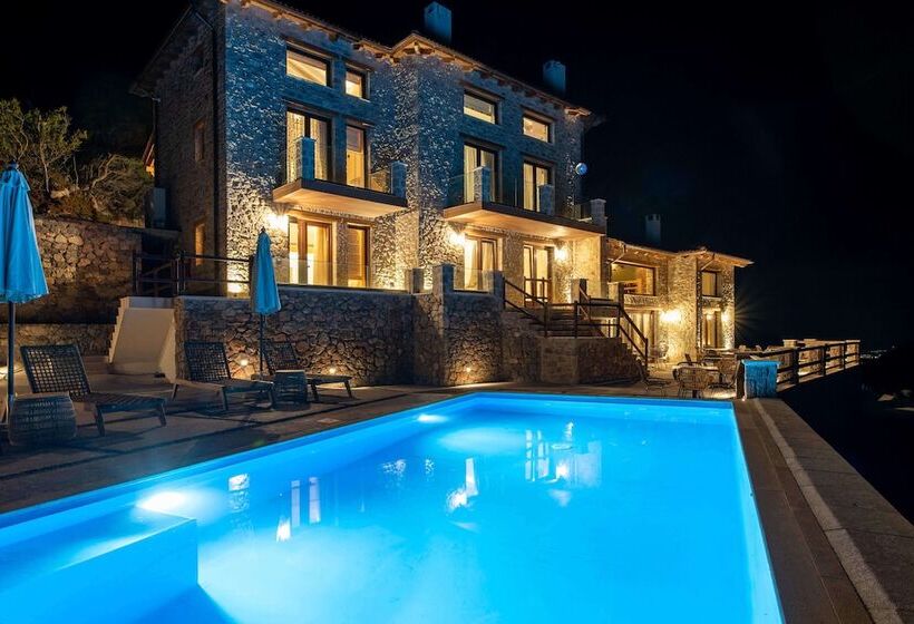 تختخواب و صبحانه 5 Raches Suites