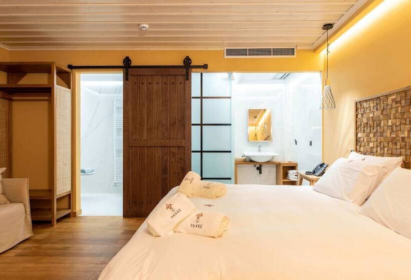 تختخواب و صبحانه 5 Raches Suites