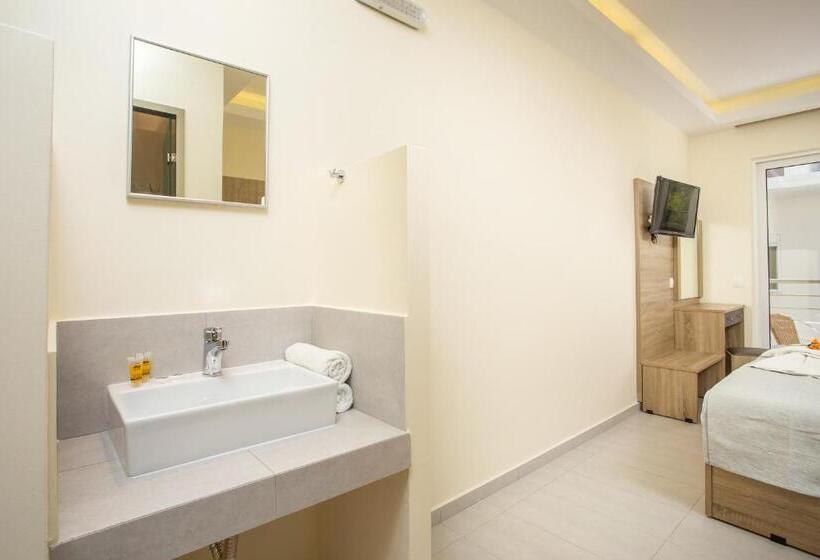 민박 Patricia Suites