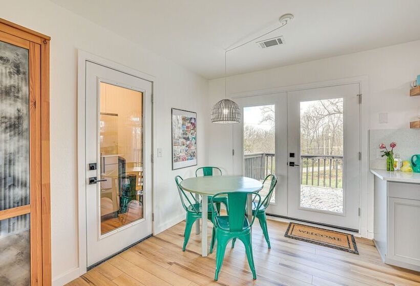 Bella Vista Home W/ On Site Back 40 Trail Access!