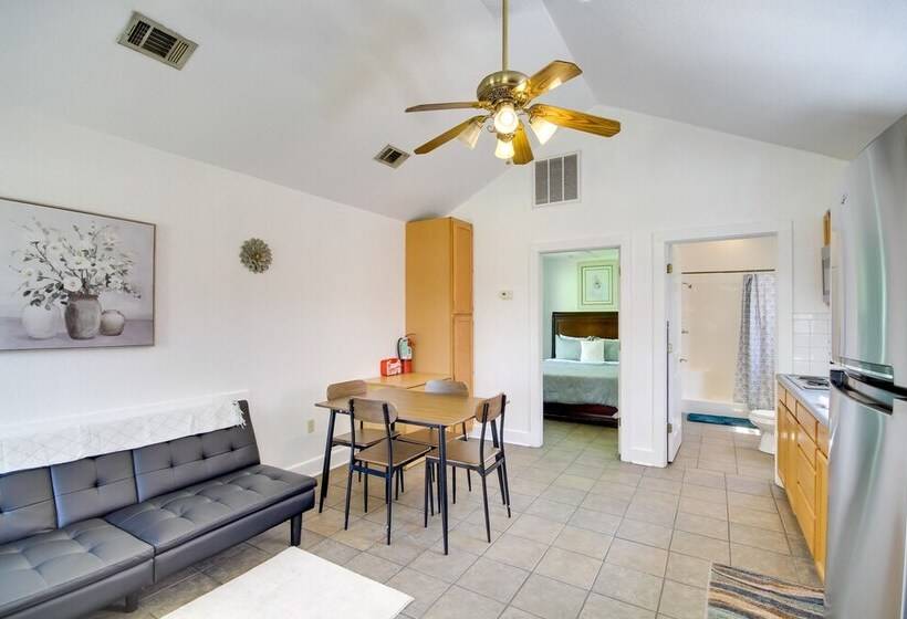 Biloxi Resort Cottage W/ Pool & Lake Access!