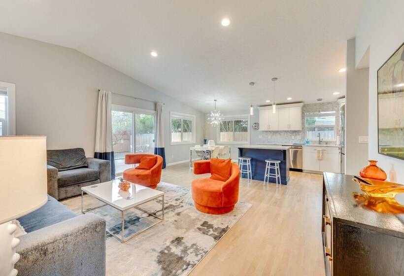 Boise Retreat ~ 2 Mi To Boise State University!