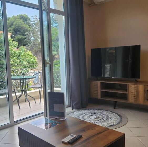 Boutique Studios & Apartments By Avelink