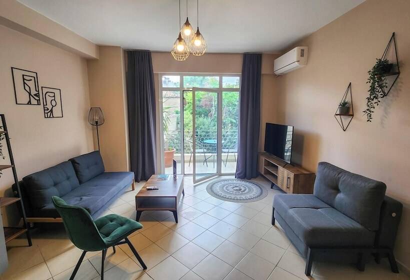 Boutique Studios & Apartments By Avelink