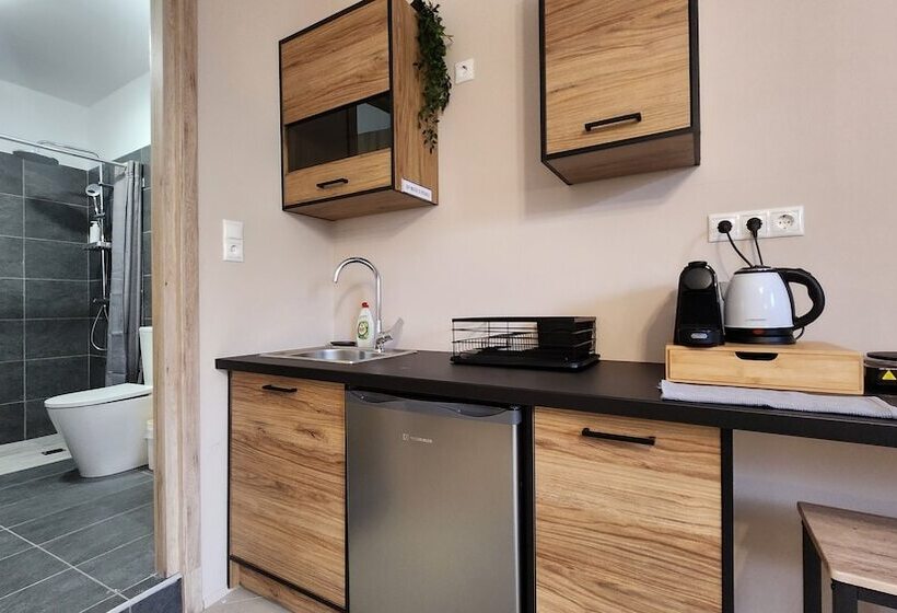 Boutique Studios & Apartments By Avelink