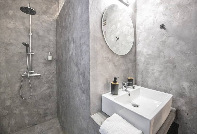 Boutique Studios & Apartments By Avelink