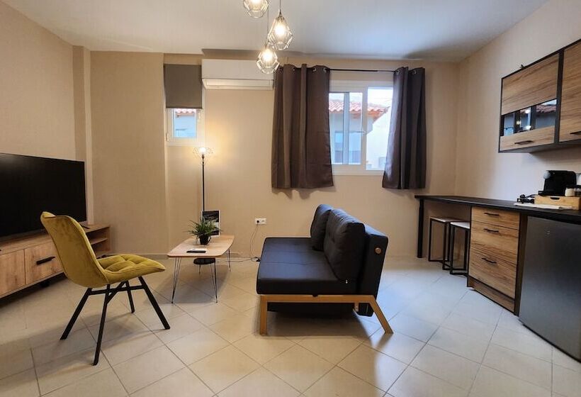 Boutique Studios & Apartments By Avelink