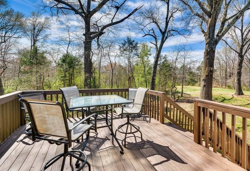Bright & Elegant Home In High Point W/ Deck!
