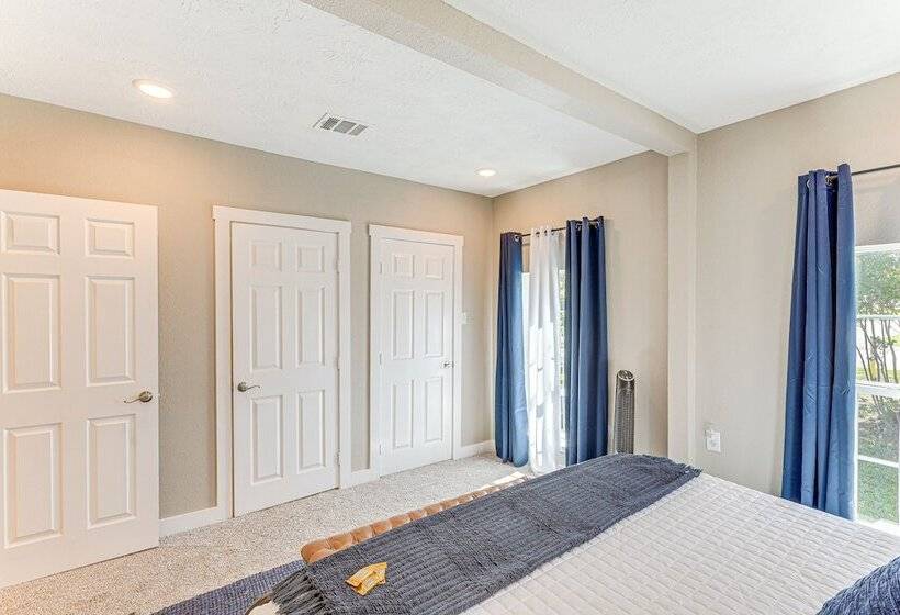 Charming Franklin Abode Near Sports Park & Fishing