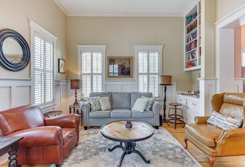 Charming Wilmington Cottage   Walk To Downtown!