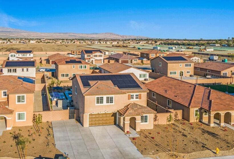 Chic Coachella Home < 3 Mi To Empire Polo Club