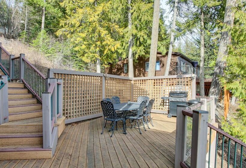 Coeur D Alene Lakefront Home: Private Dock & Beach