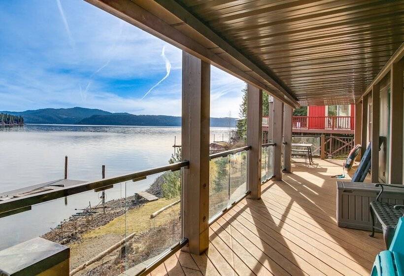 Coeur D Alene Lakefront Home: Private Dock & Beach