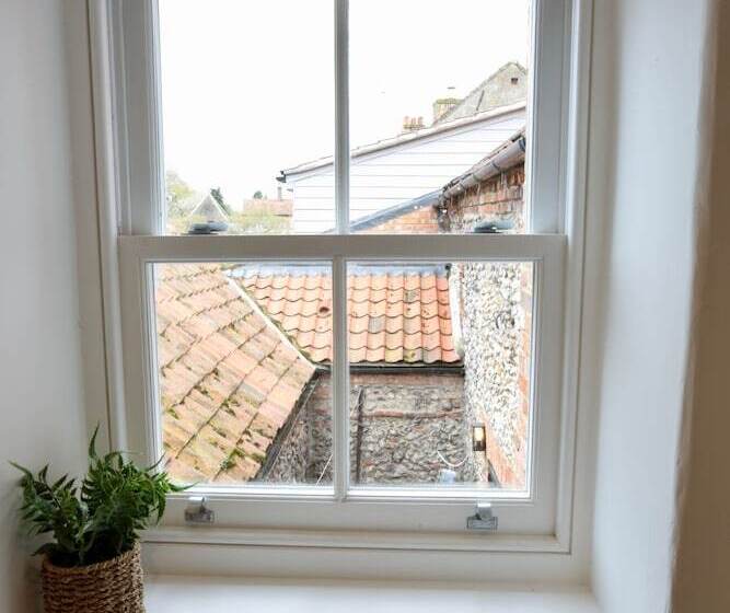 Cottage In East Rudham