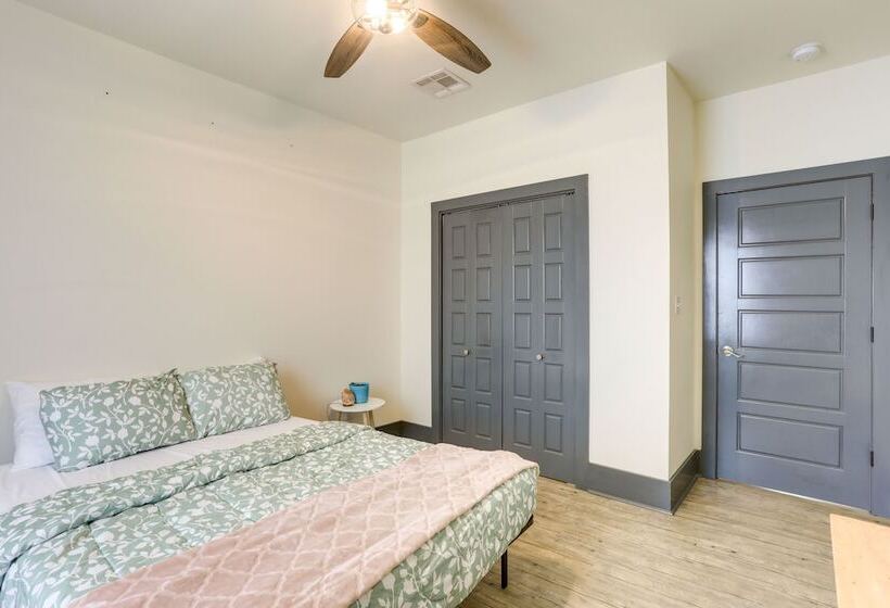 Cozy Arabi Home W/ Yard ~ 6 Mi To French Quarter!