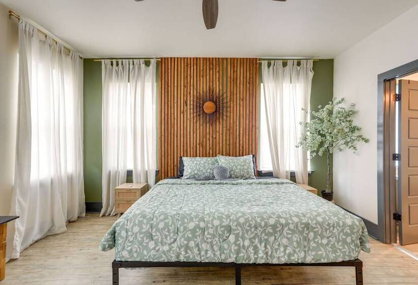 Cozy Arabi Home W/ Yard ~ 6 Mi To French Quarter!