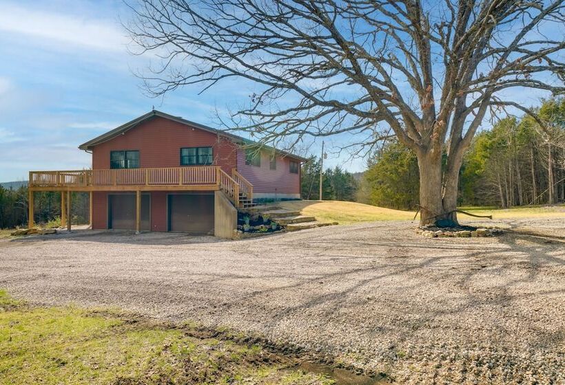 Cozy Belgrade Cottage W/ Wood Burning Stove!