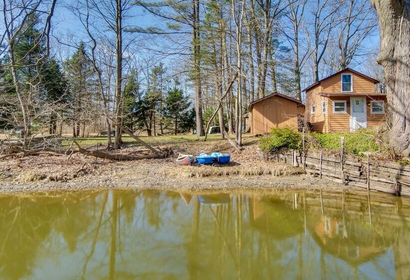 Cozy Chautauqua Lake Cottage W/ Shared Patio