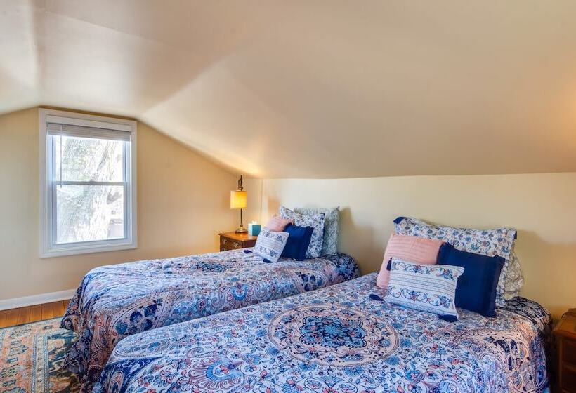 Cozy Chautauqua Lake Cottage W/ Shared Patio