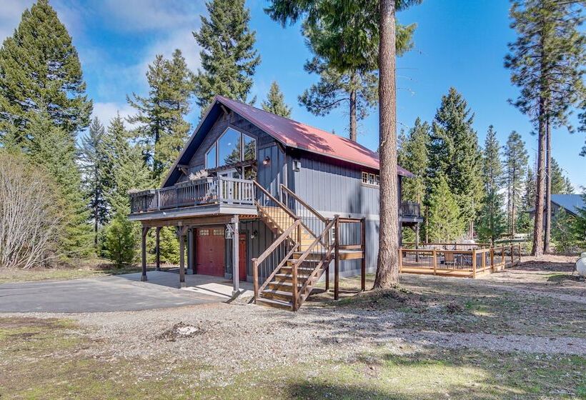 Cle Elum Cabin W/ Hot Tub, Fire Pit & Deck!
