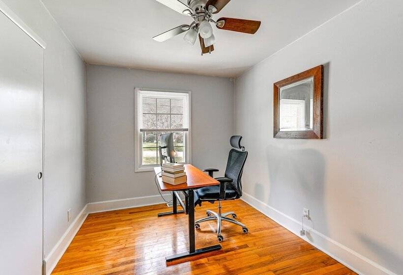 Eclectic Winston Salem Home: 3 Mi To Downtown!