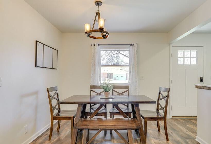 Family Friendly Lincoln Home W/ Sandbox & Grill!