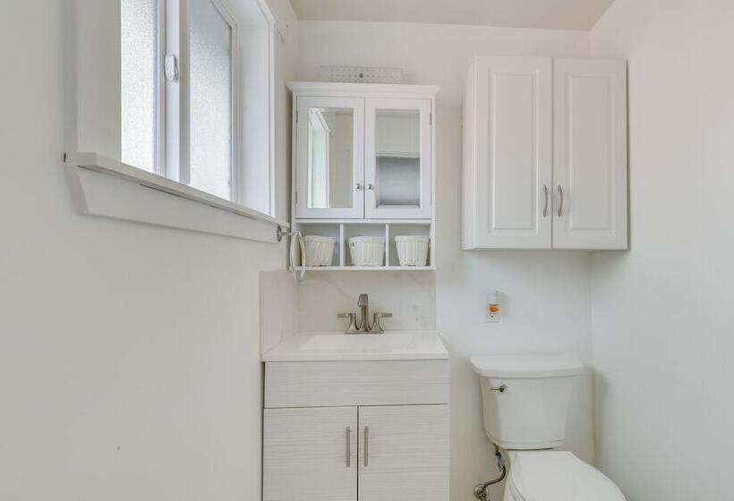 Renton Home: Gazebo W/ Tv & Bbq, 15 Mi To Seattle