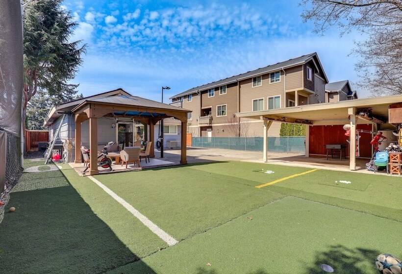 Renton Home: Gazebo W/ Tv & Bbq, 15 Mi To Seattle