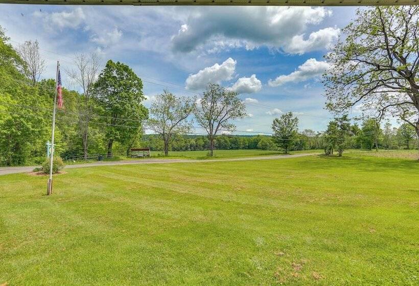 Historic Farmhouse In Layton W/ Deck!