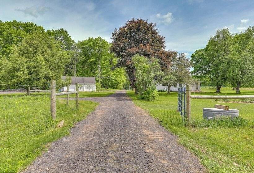 Historic Farmhouse In Layton W/ Deck!