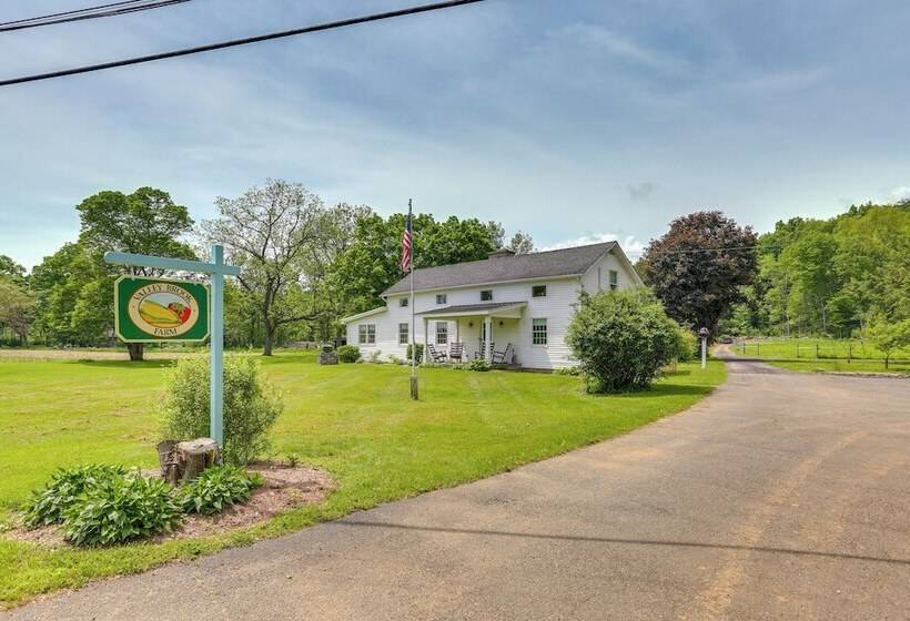 Historic Farmhouse In Layton W/ Deck!
