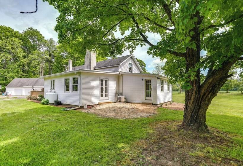 Historic Farmhouse In Layton W/ Deck!