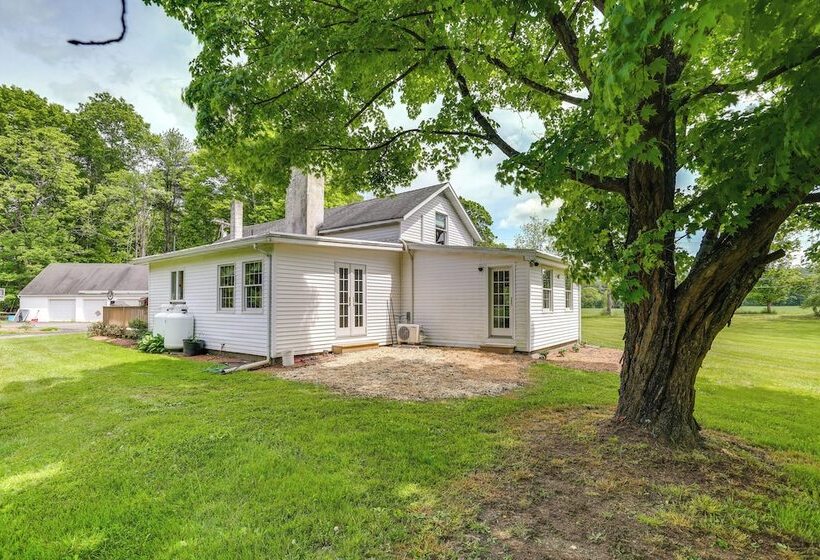 Historic Farmhouse In Layton W/ Deck!