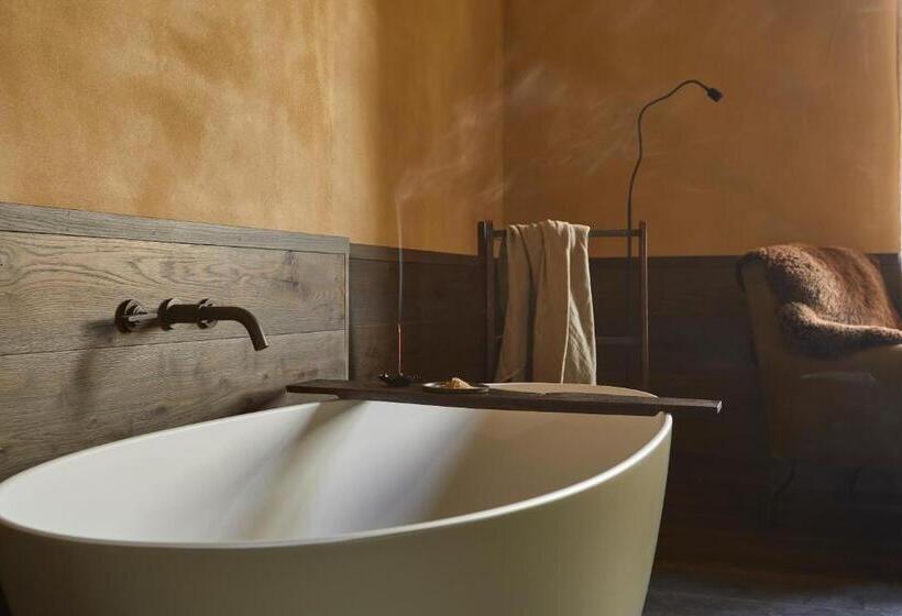 פונדק The Penny Bun