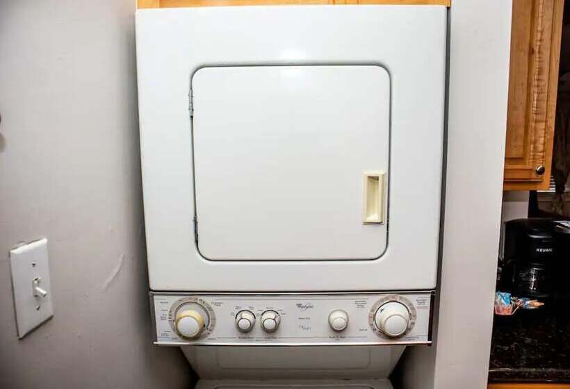 فندق 1br Mobile Condo With Community Pool