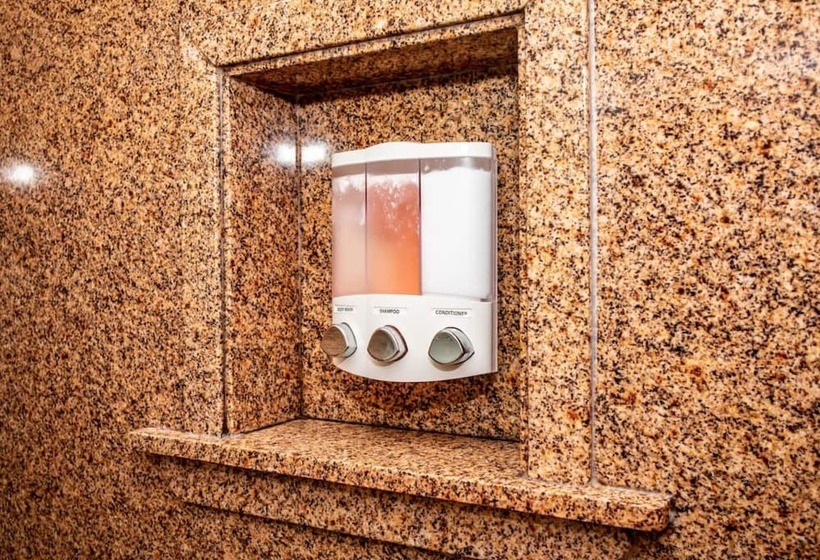 فندق 1br Mobile Condo With Community Pool