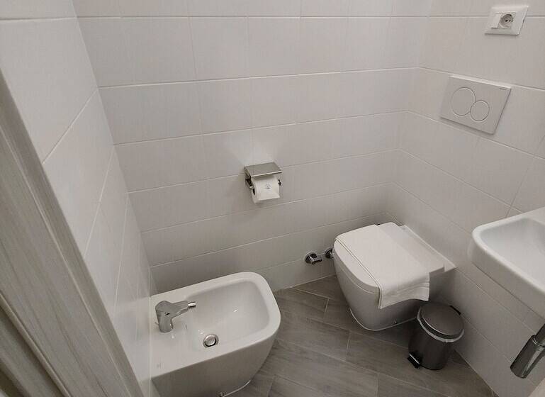 فندق Albergo Astoria Loano