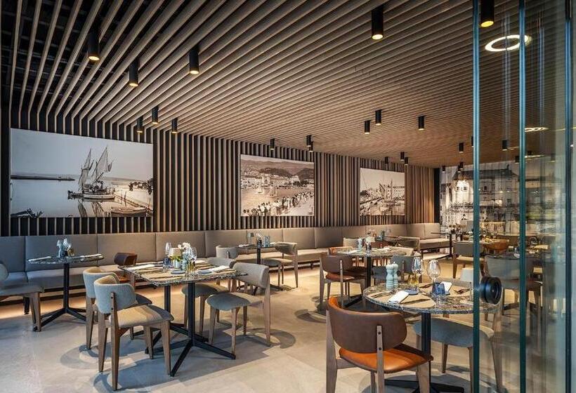 Отель Aminess Younique Narrivi