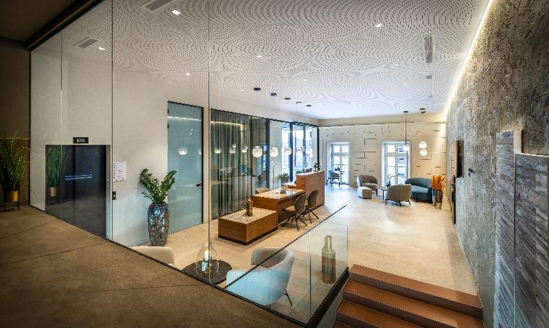 هتل Aminess Younique Narrivi