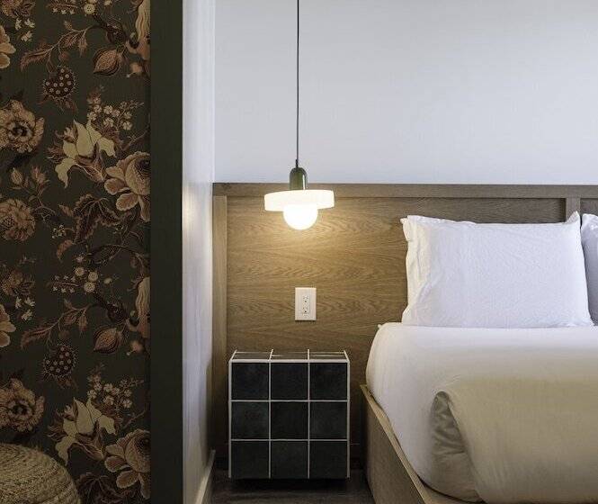 Отель Best Bet Motor Lodge