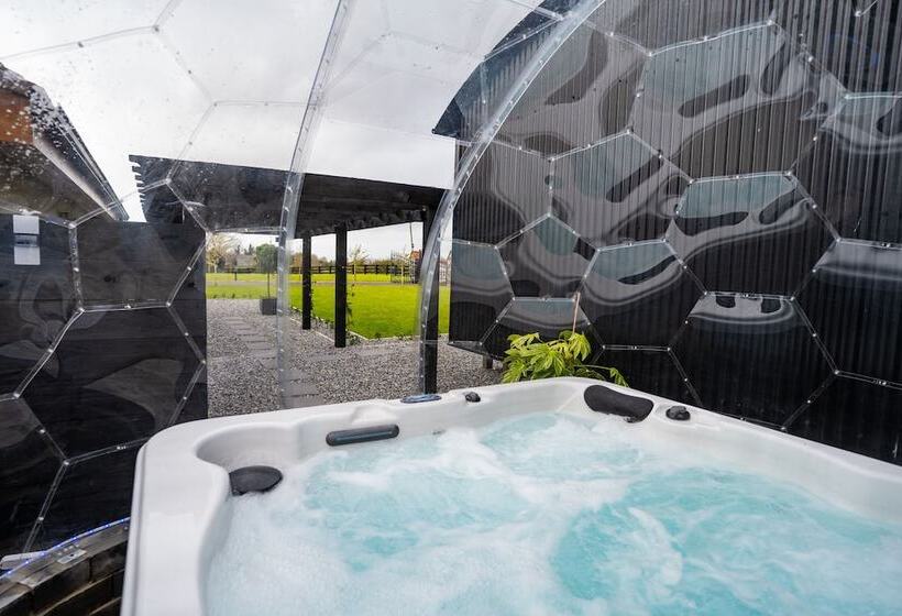 ホテル Charming Lodge In Limavady