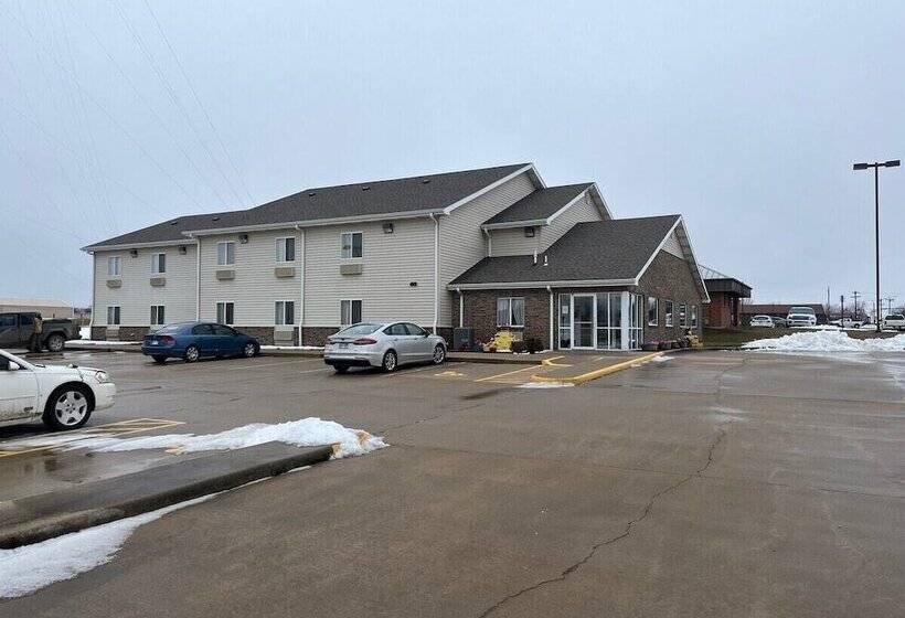 فندق Country Haven Inn