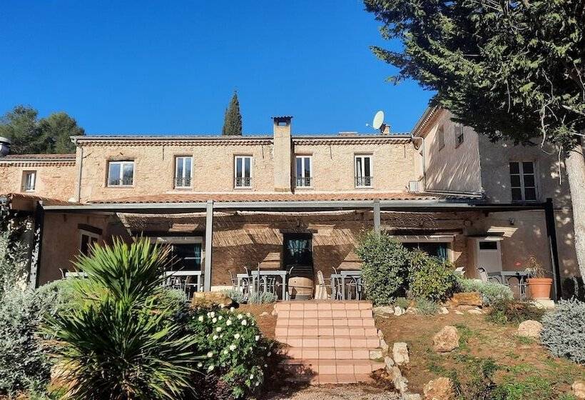 Отель La Bastide De Montferrat