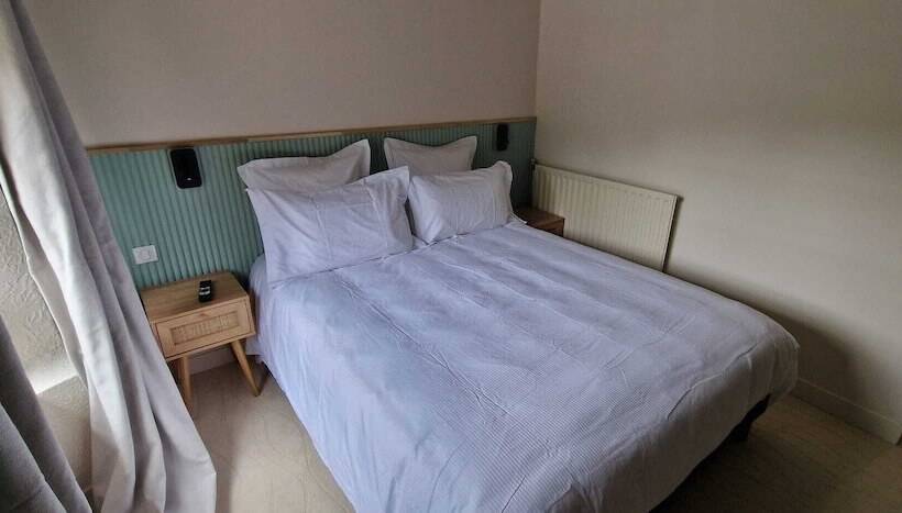 Отель La Bastide De Montferrat