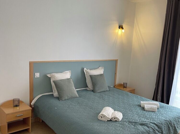 Отель Le Clos Du Thoronet