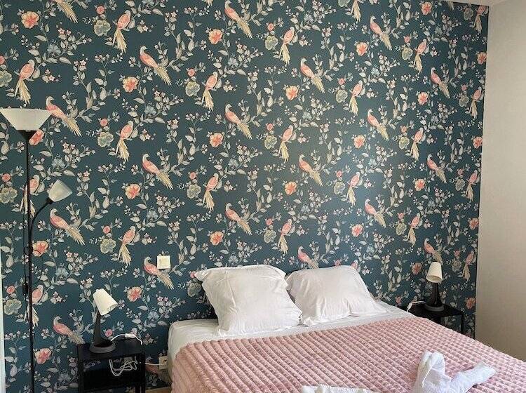 Отель Le Clos Du Thoronet