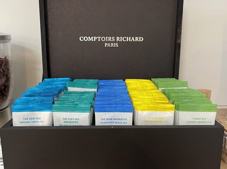 Отель Le Clos Du Thoronet