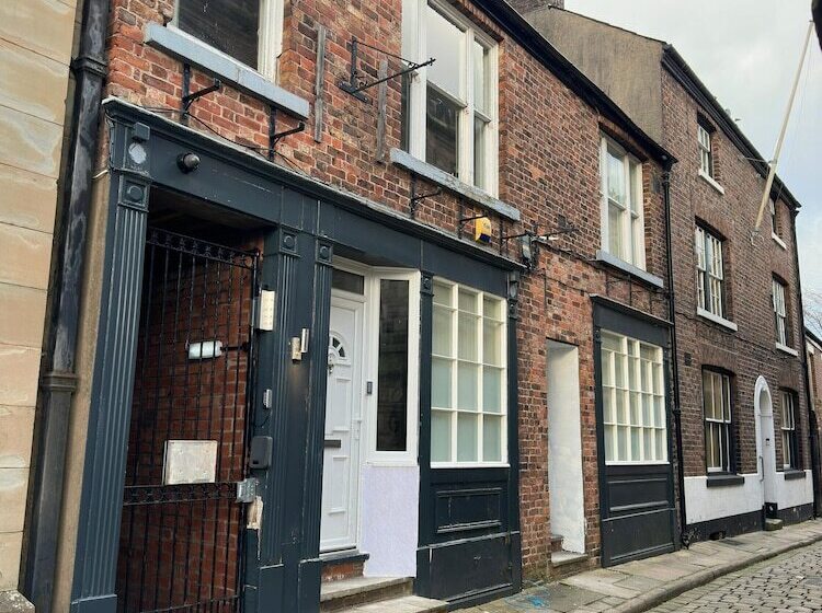 בית מלון כפרי Macclesfield Lodge