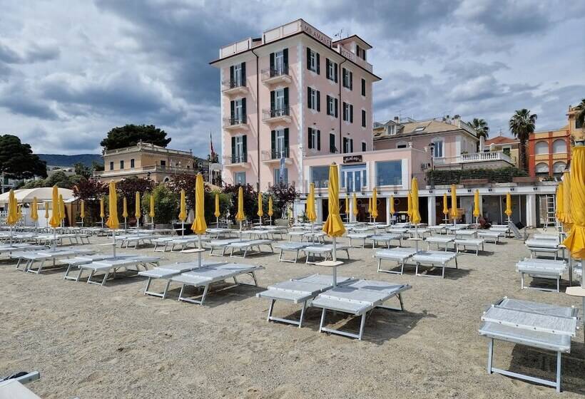 فندق Miramare   Spotorno